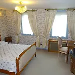 Dandy Centre Hotel 3*