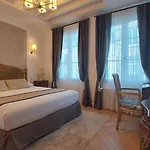 Dandy Centre 3*
