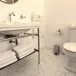 Dandy Centre Hotel 3*