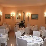 Dandy Centre Hotel